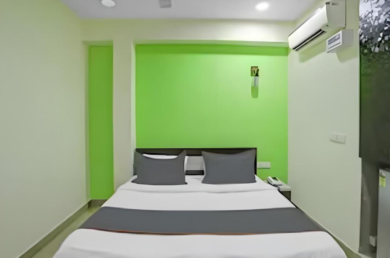 Bed & Breakfast Premium Lajpat Nagar