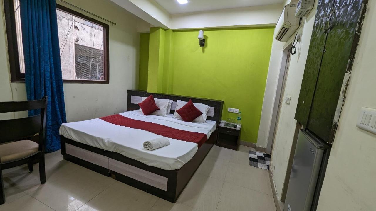 Premium Lajpat Nagar Bed & Breakfast